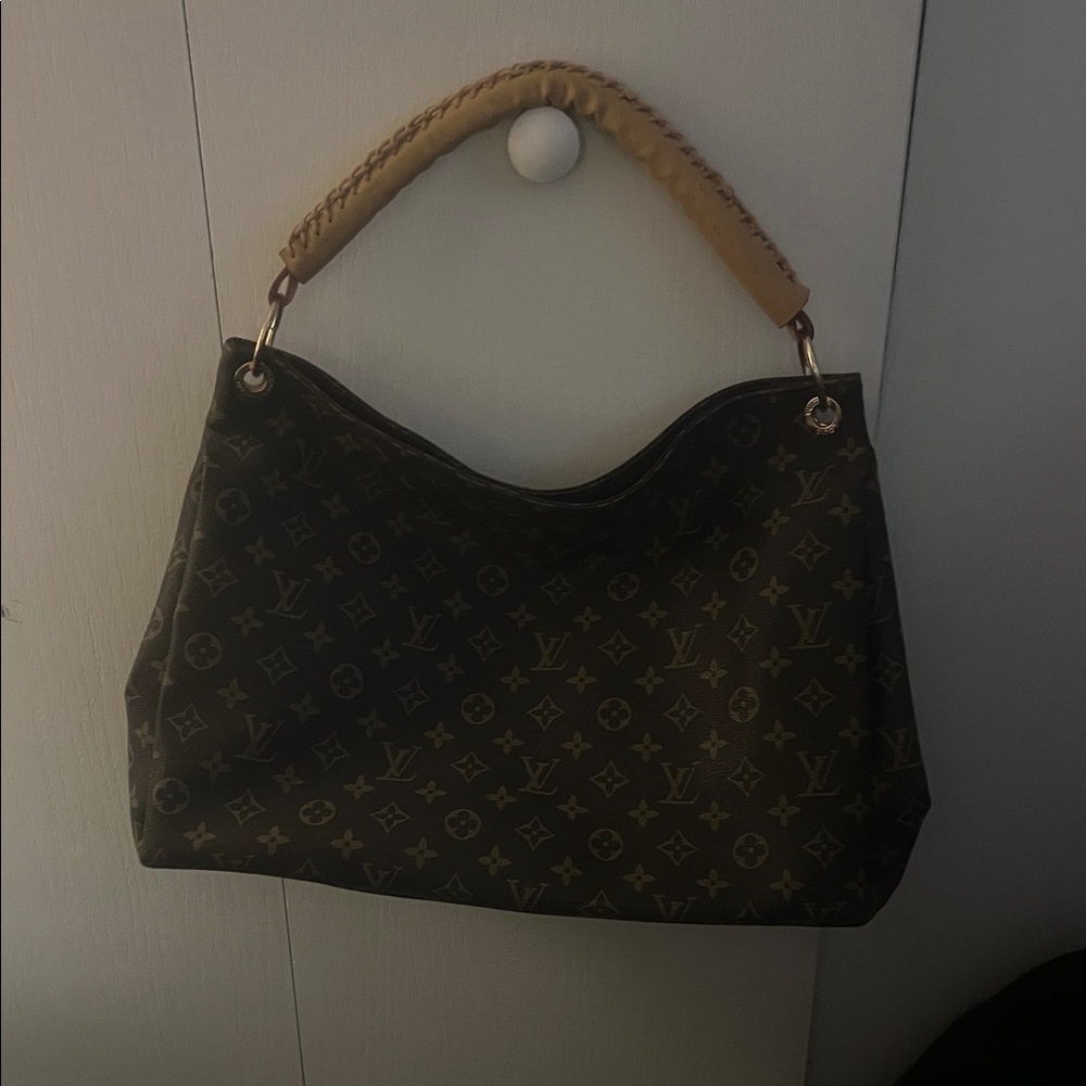 Floral print shoulder bag